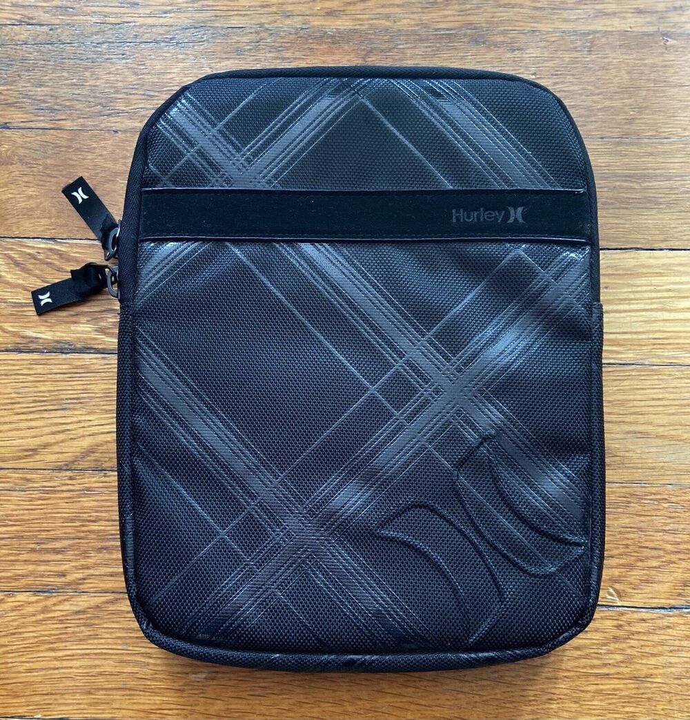 HURLEY Black Plaid Padded Zippered Tablet Sleeve
